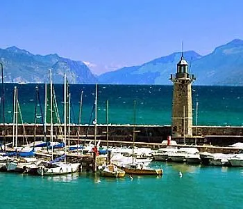 Relais De La Place Appartement Desenzano del Garda