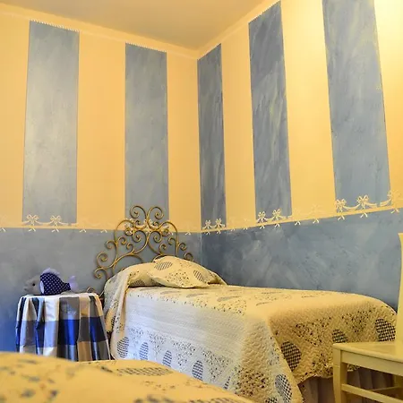 Relais De La Place Appartement Desenzano del Garda