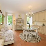 Relais De La Place Ντεζεντσάνο ντελ Γκάρντα