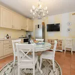Διαμέρισμα Relais De La Place Ντεζεντσάνο ντελ Γκάρντα