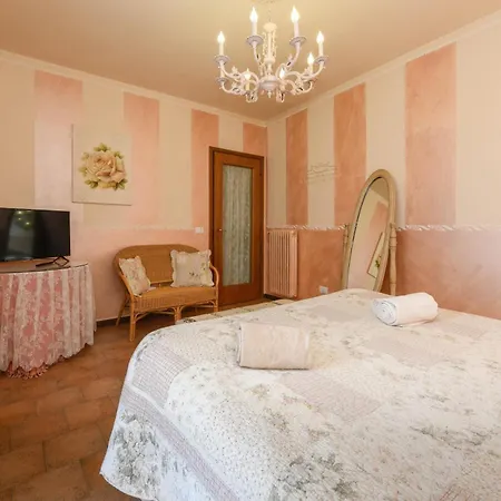 Appartamento Relais De La Place Desenzano del Garda