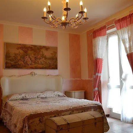 Appartamento Relais De La Place Desenzano del Garda