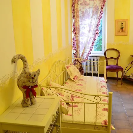 Relais De La Place شقة